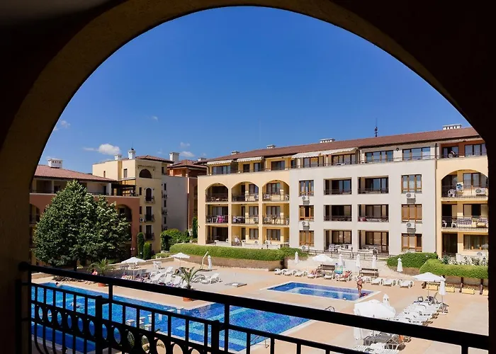 Aparthotel Galeria 3*