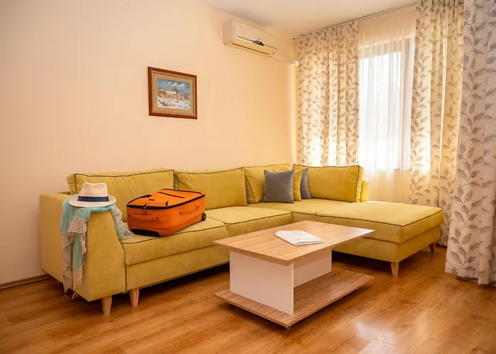 Galeria Aparthotel 3*